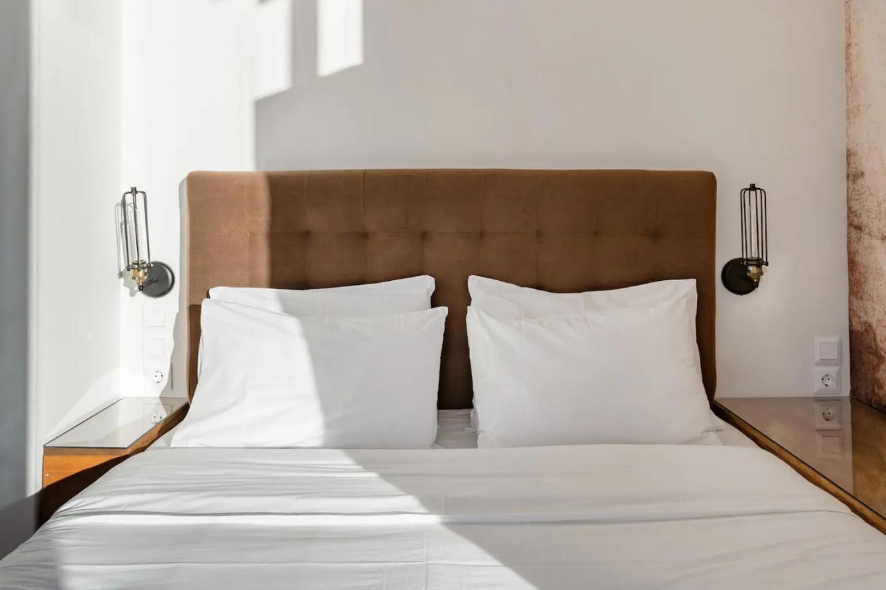 Apartment Explore Nightlife Near An With An Acropolis View Athens